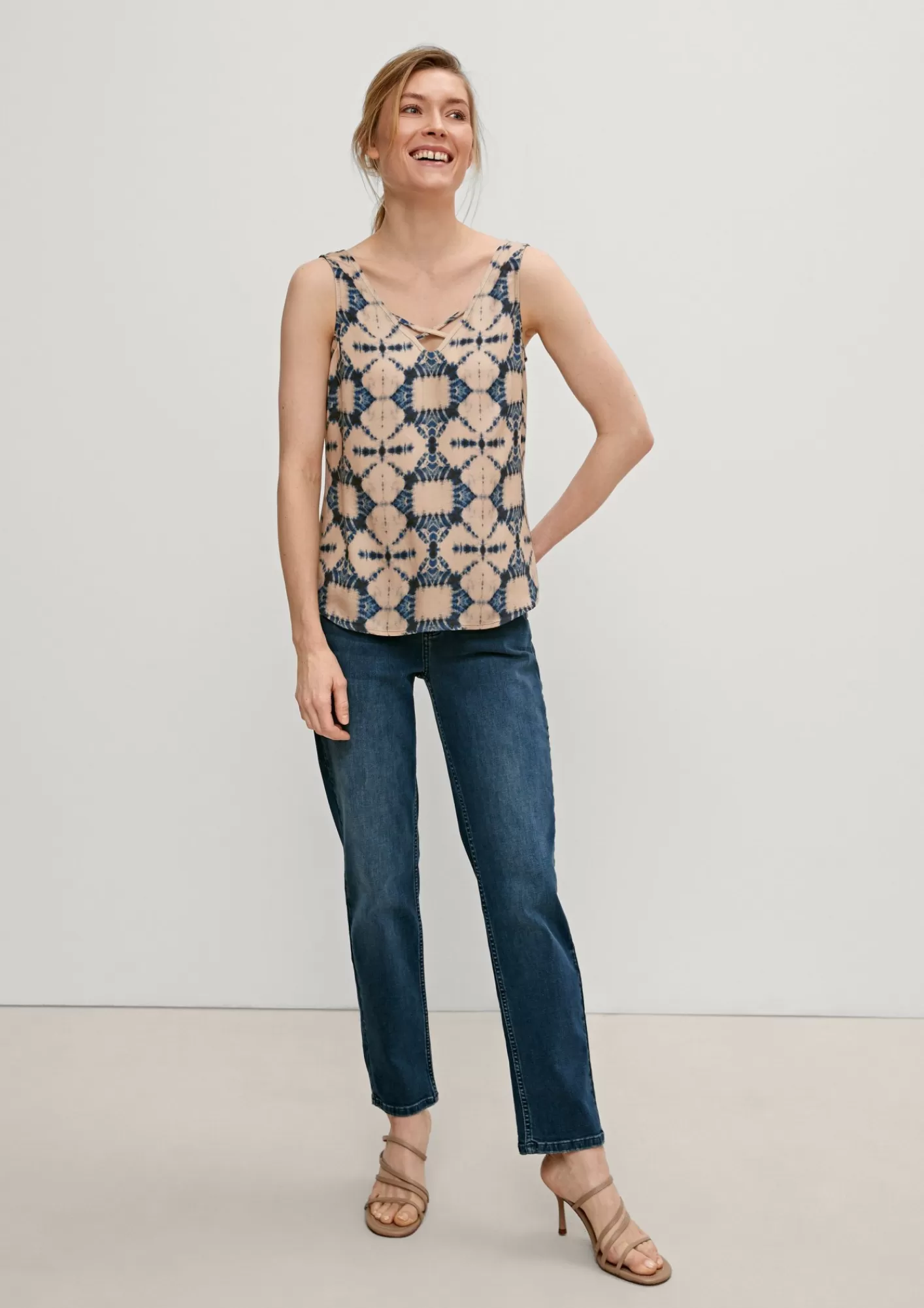 Flash Sale Comma Viskosetop Mit V-Neck